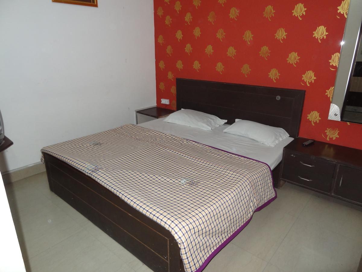 Hotel Aashiyana Agra  Luaran gambar